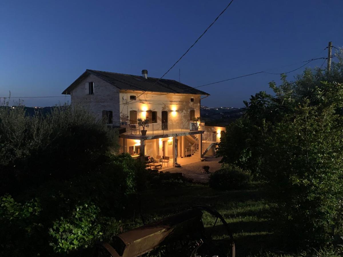 Gastronomic B&B Carlocarla Monte San Pietrangeli エクステリア 写真